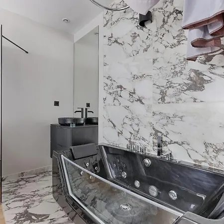 Mykeypers - Luxury Flat 3br 8p With Jacuzzi - Haussmann شقة *