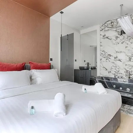 Mykeypers - Luxury Flat 3br 8p With Jacuzzi - Haussmann * Paryż