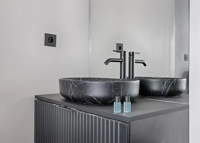 Mykeypers - Luxury Flat 3br 8p With Jacuzzi - Haussmann Apartament